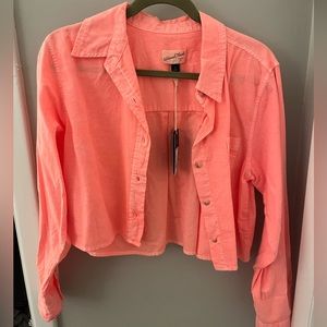 Universal Thread crop button down NWT